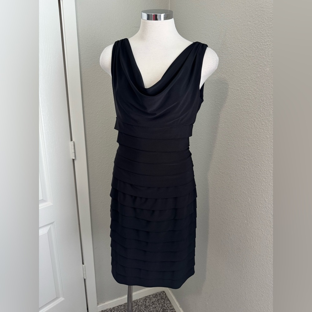 Lauren Ralph Lauren Black Dress Tiered Sleeveless Cocktail‎ Party Size 8